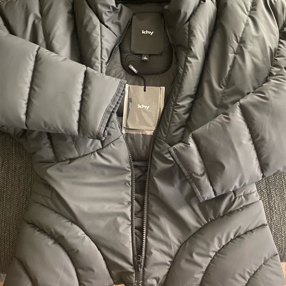 NEW! KHY Sculpted Puffer Jacket - Picture 4 of 5